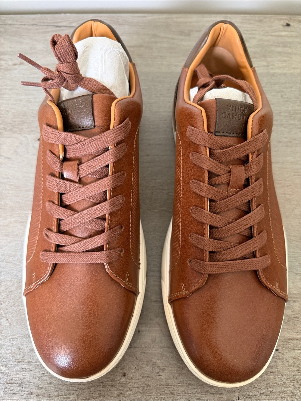 Vince Camuto Classic Men's Brown Leather Sneakers - Picture 2 of 8